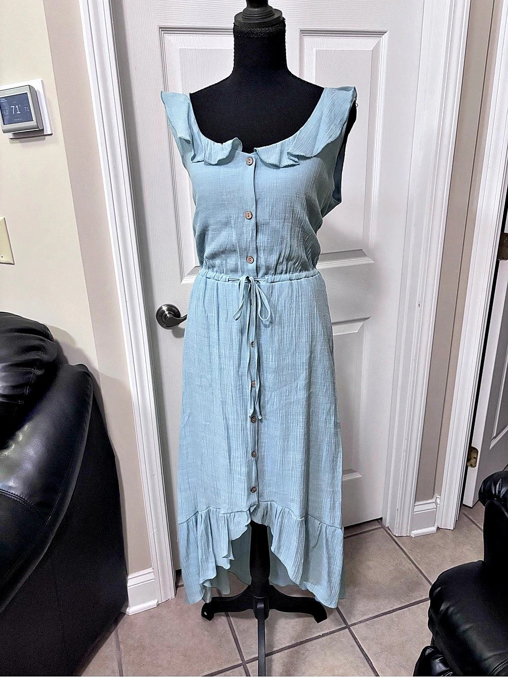 LUXOLOGY Ruffle Button Front High/Low Dress in Blue Size Medium